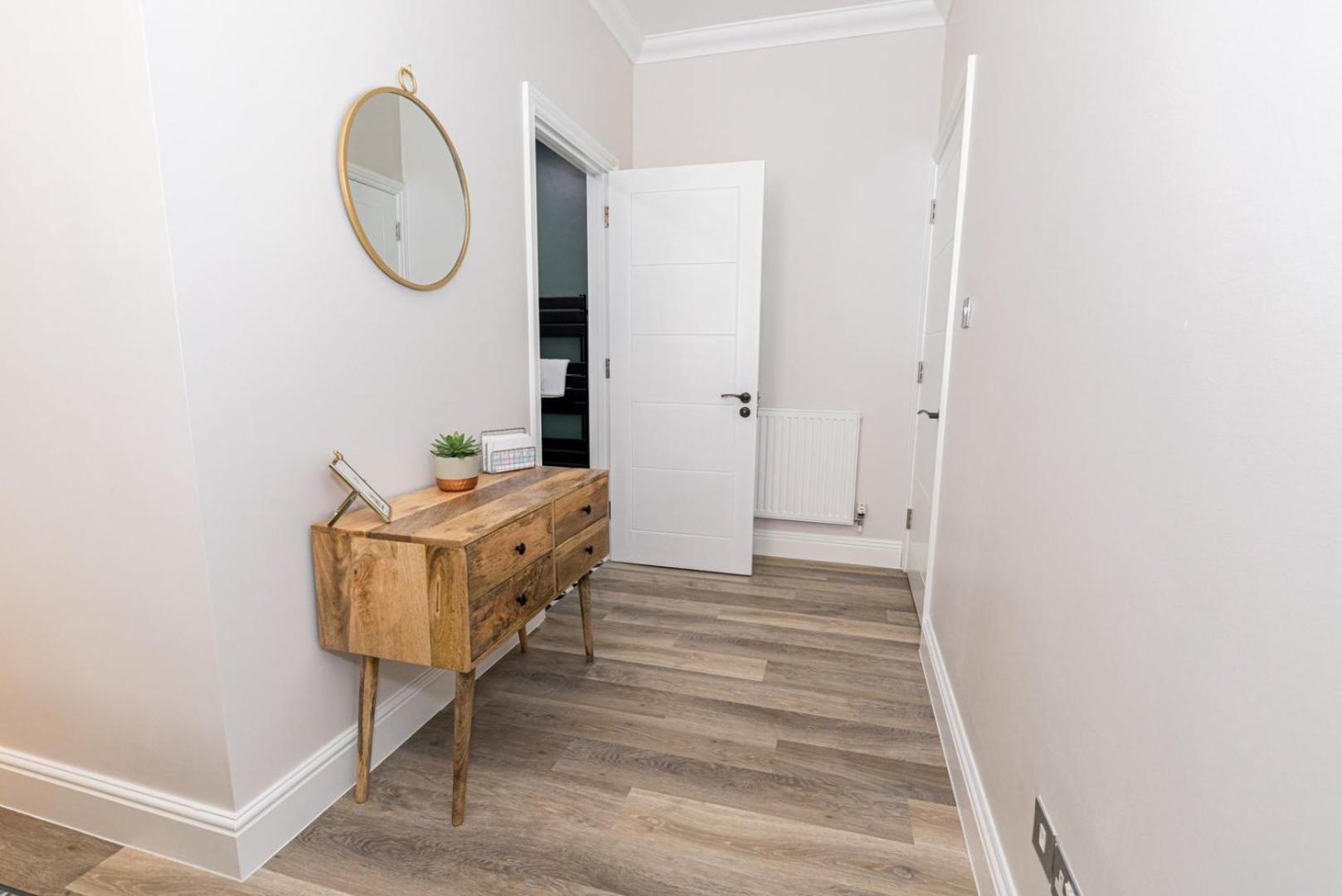 Appartamento Stylish With Garden Near The